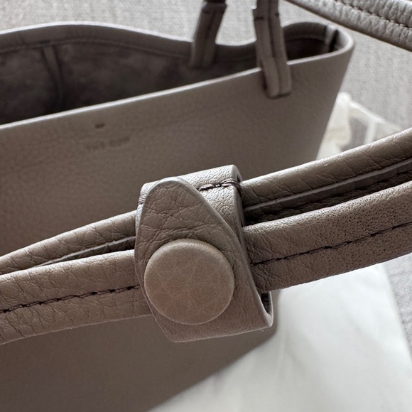 The Row Park Tote Bag Medium Grain Leather Dark Taupe - Picture 3 of 8